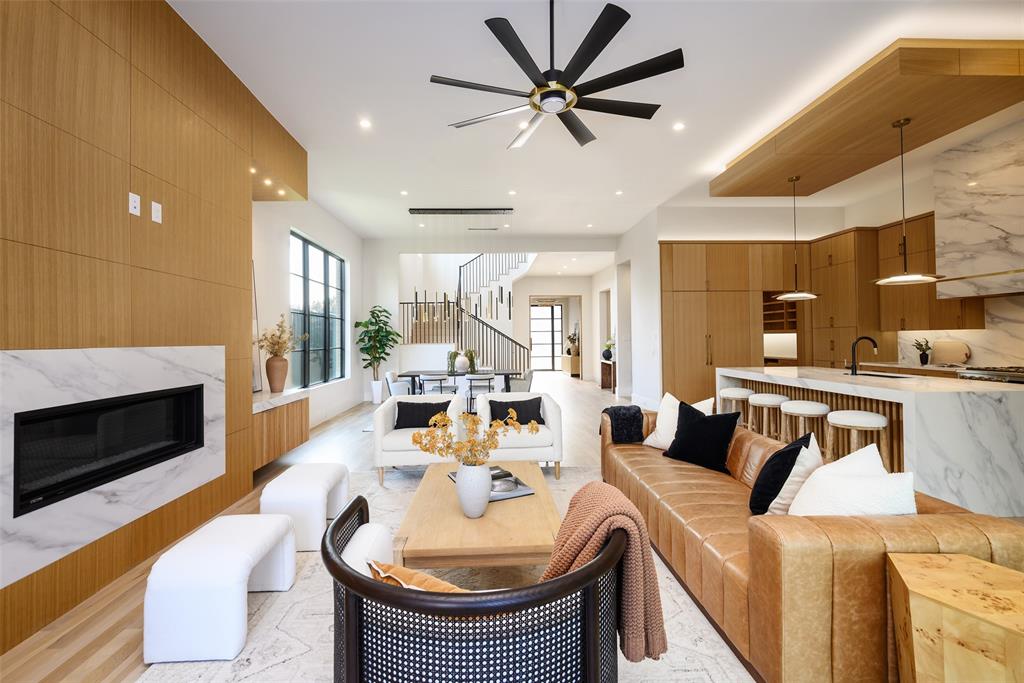 4015 Rochelle Drive Dallas, TX 75220 - Photo 13 of 40