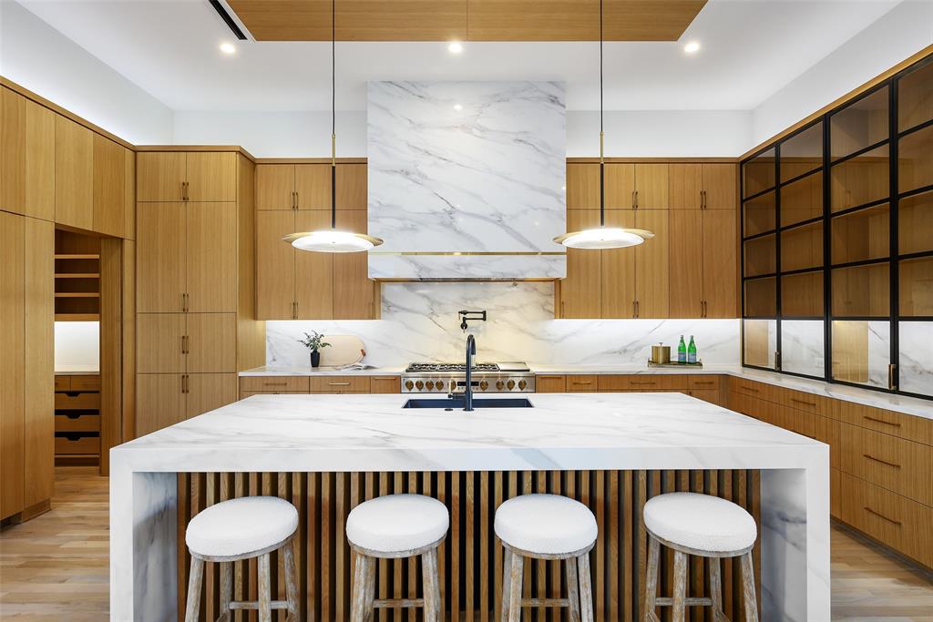 4015 Rochelle Drive Dallas, TX 75220 - Photo 14 of 40