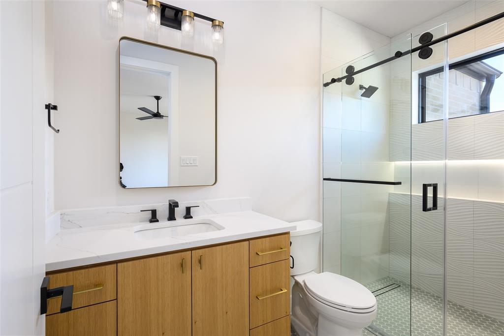 4015 Rochelle Drive Dallas, TX 75220 - Photo 33 of 40