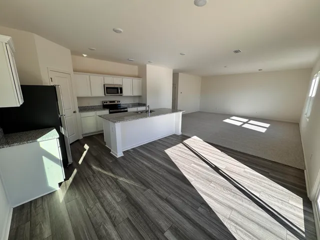 $399,990 | 567 Pender Woods Drive, Summerville, SC 29486