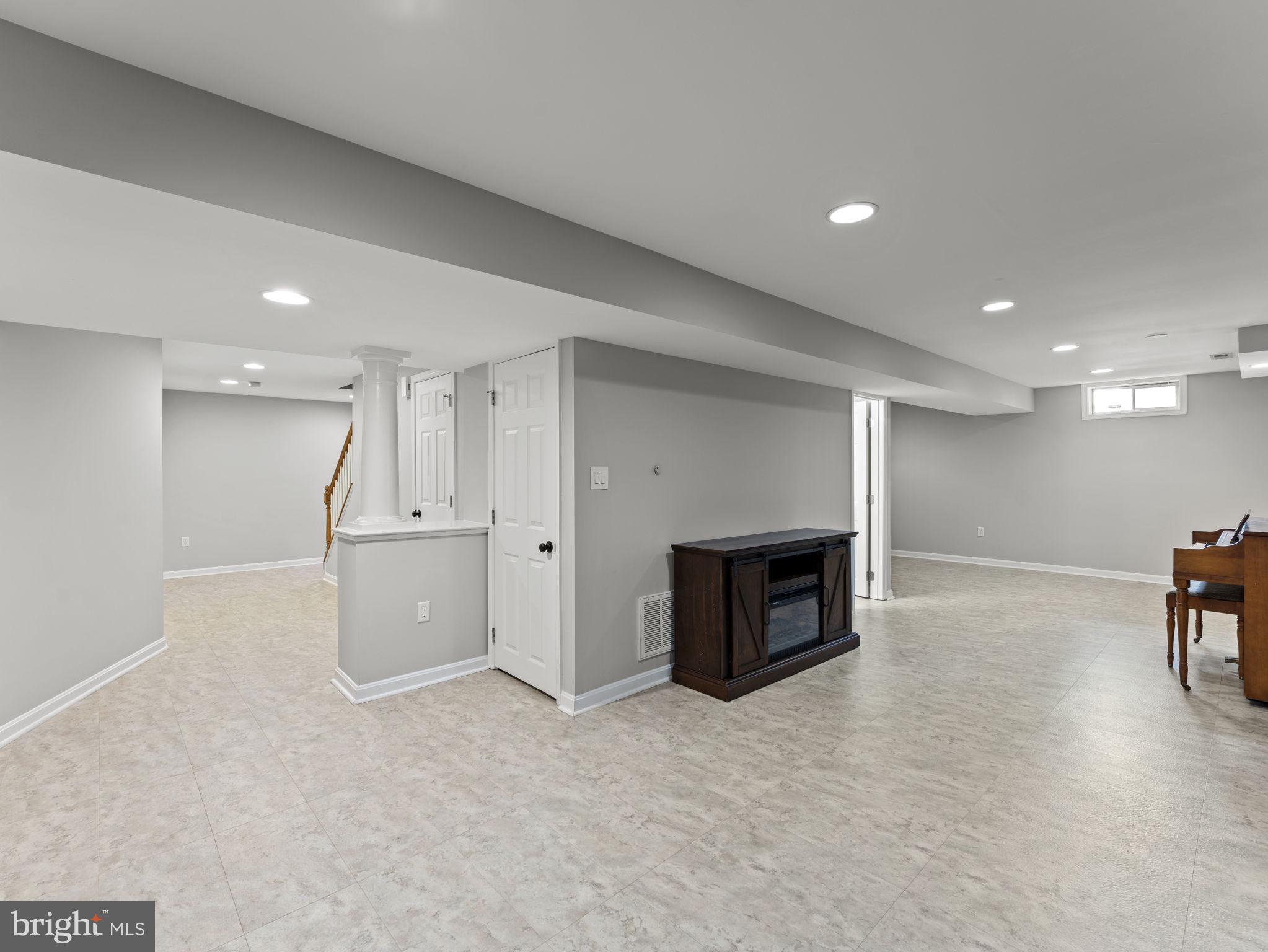 12825 Tournament Drive Reston, VA 20191 - Photo 23 of 36 Gallery Image 23
