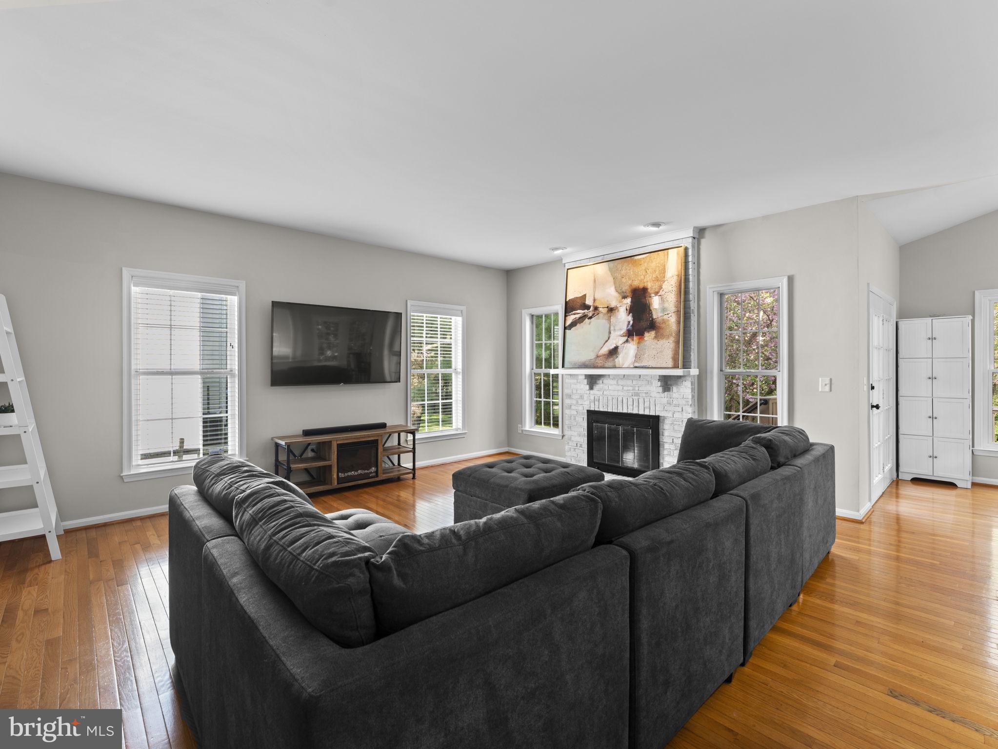 12825 Tournament Drive Reston, VA 20191 - Photo 10 of 36 Gallery Image 10