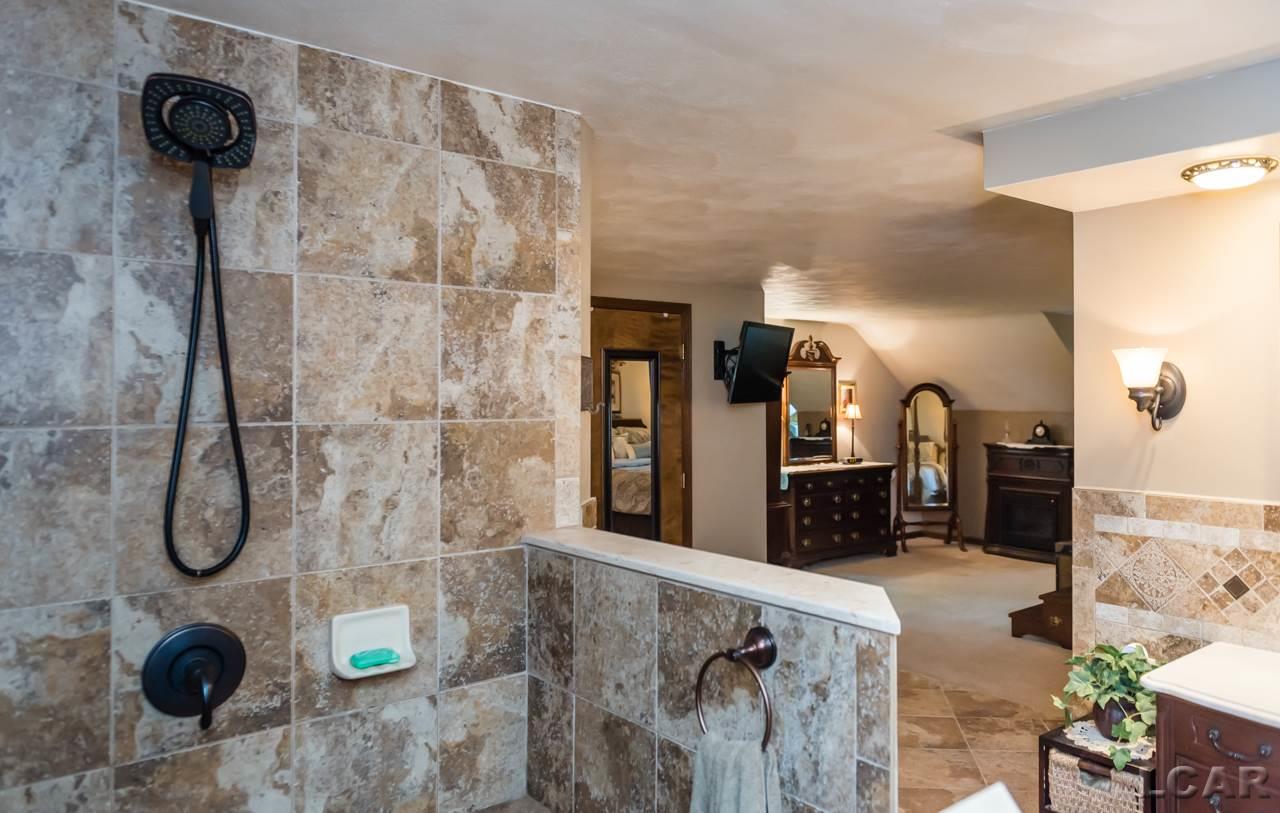 3575 Hunt Road Adrian, MI 49221 - Photo 77 of 99 31387487-76.JPG