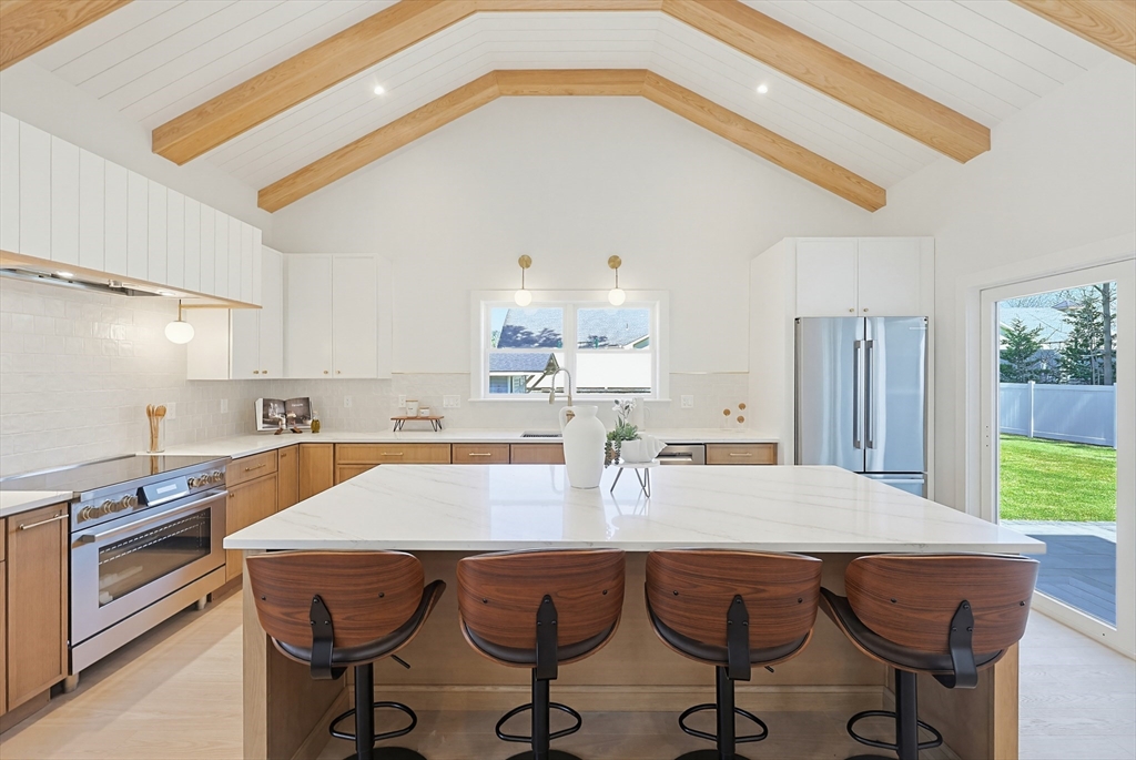 9 Cypress Road Natick, MA 01760 - Photo 11 of 40