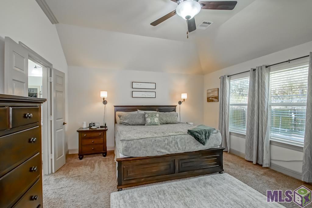 10378 Montrachet Drive Baton Rouge, LA 70817 - Photo 19 of 41