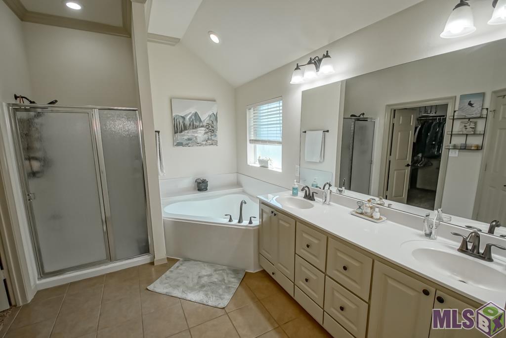 10378 Montrachet Drive Baton Rouge, LA 70817 - Photo 21 of 41