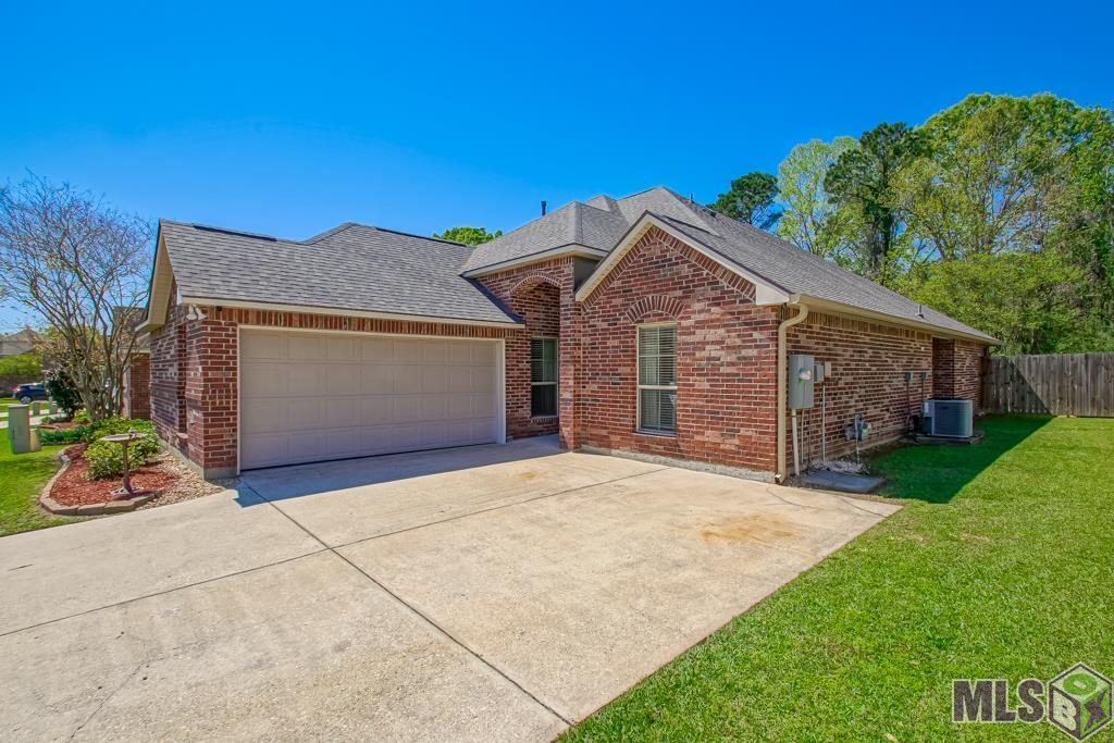 10378 Montrachet Drive Baton Rouge, LA 70817 - Photo 8 of 41