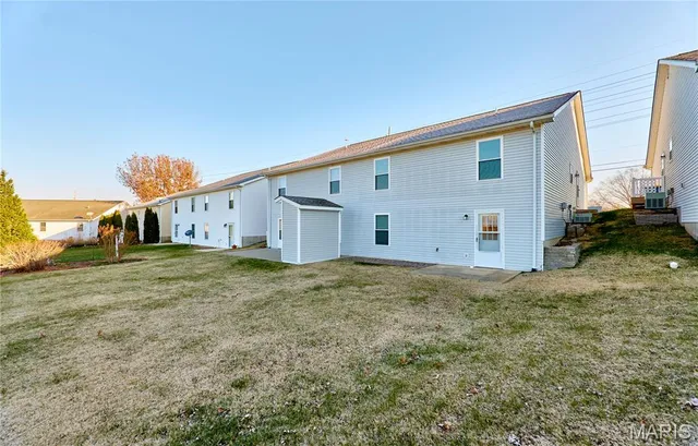 $224,900 | 1033 Bieker Road, Washington, MO 63090