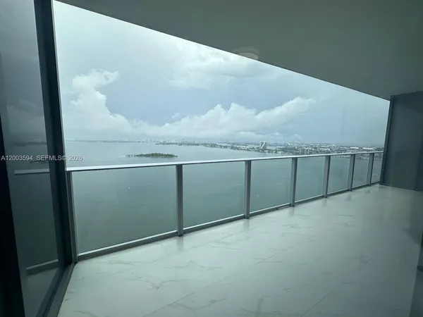 $10,500 | 700 Northeast 24th Street, Unit 2605, Miami, FL 33137