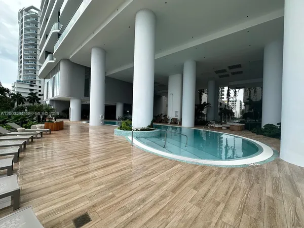 $10,500 | 700 Northeast 24th Street, Unit 2605, Miami, FL 33137