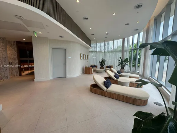 $10,500 | 700 Northeast 24th Street, Unit 2605, Miami, FL 33137