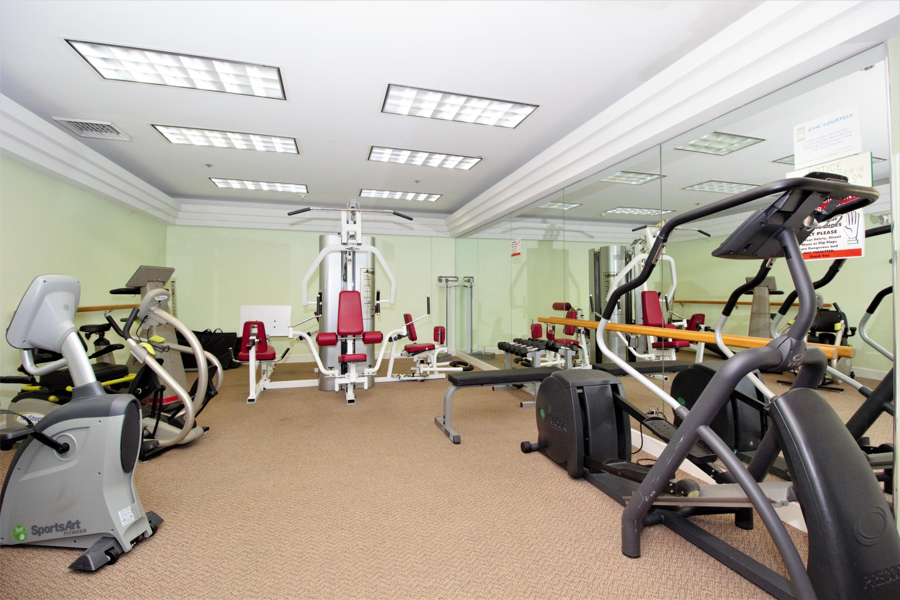 7933 Sandy Pointe Drive Delray Beach, FL 33446 - Photo 39 of 42 Cardio Room