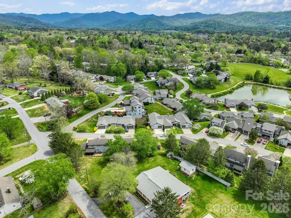 $365,000 | 108 Kyfields, Weaverville, NC 28787