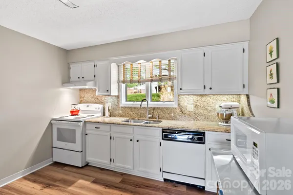 $365,000 | 108 Kyfields, Weaverville, NC 28787