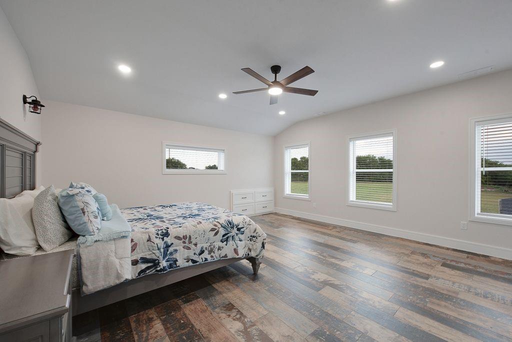 11167 Plainview Road Krum, TX 76249 - Photo 25 of 40