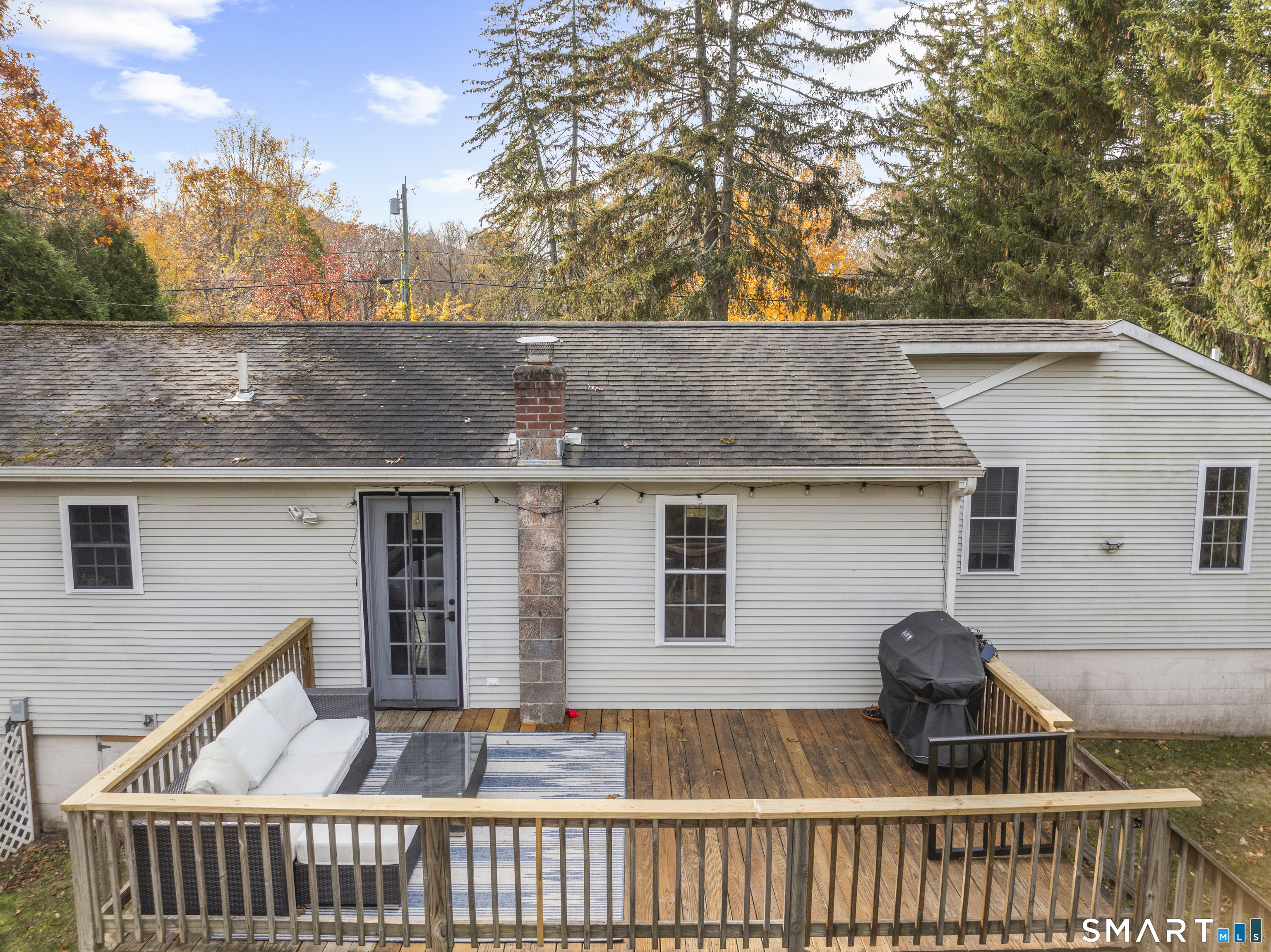 88 Ironworks Road Clinton, CT 06413 - Photo 24 of 33