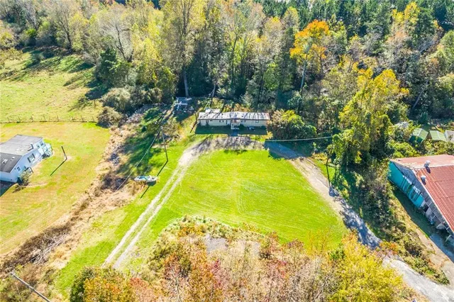 $850,000 | 981 Atlanta Highway, Buford, GA 30518