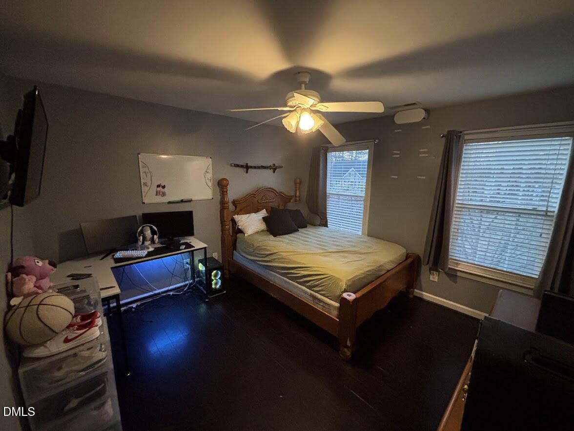 403 Red Barn Way Apex, NC 27502 - Photo 28 of 36 IMG_20260324_080013 (4)