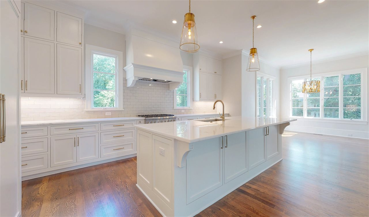 3122 Sussex Road Raleigh, NC 27612 - Photo 12 of 30 Custom Kitchen Cabinets