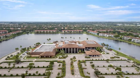 $279,000 | 300 Southwest 130th Terrace, Unit 110B, Pembroke Pines, FL 33027