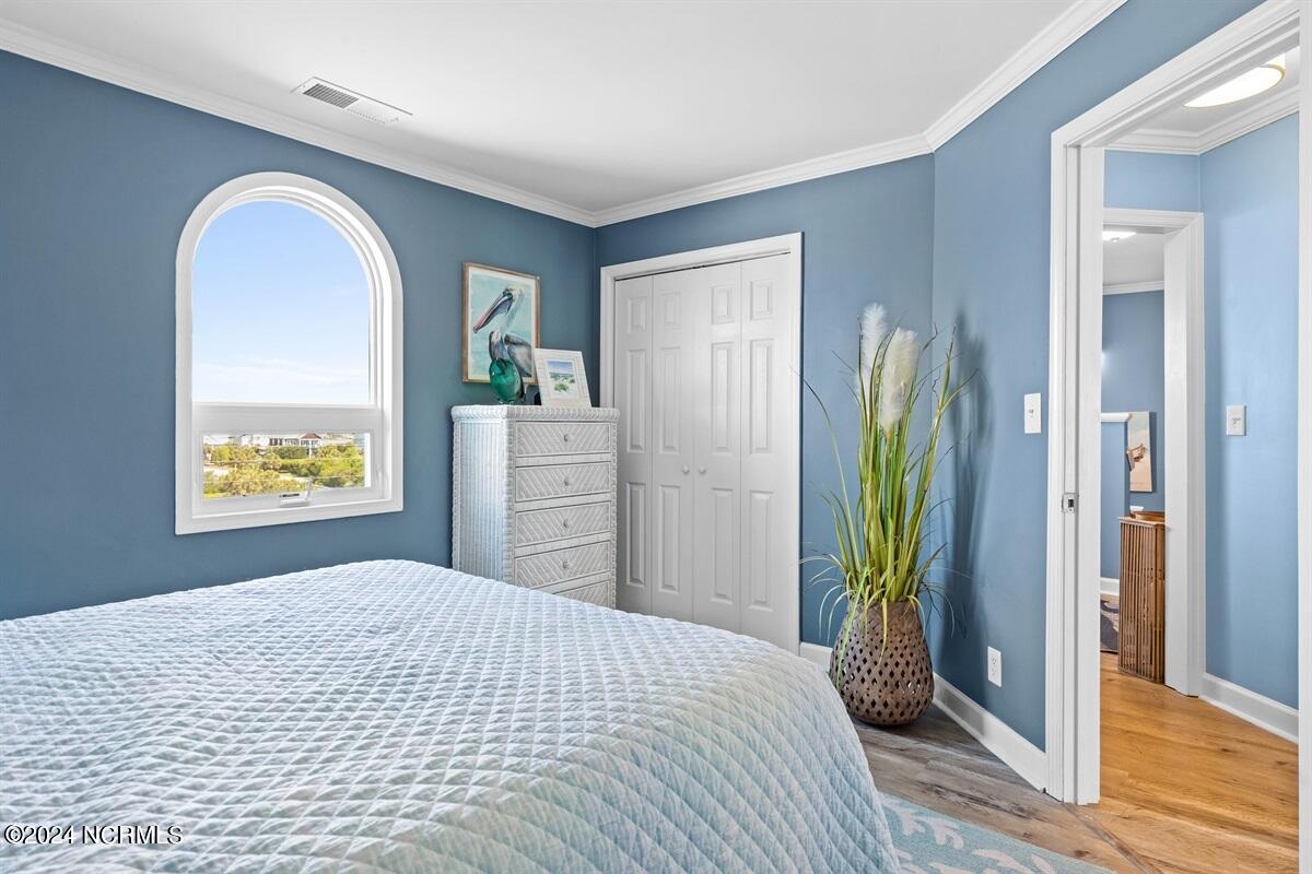790 New River Inlet Road, Unit 404B North Topsail Beach, NC 28460 - Photo 25 of 54 6f0e21c502be433a923be41ee9e7014c-Large