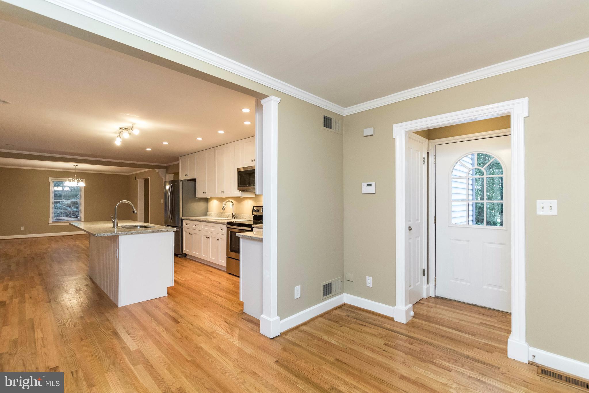 14120 Cooper Road Phoenix, MD 21131 - Photo 6 of 27 Kitchen