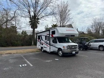 $2,550 | 1481 Center Street, Unit 1803, Mount Pleasant, SC 29464