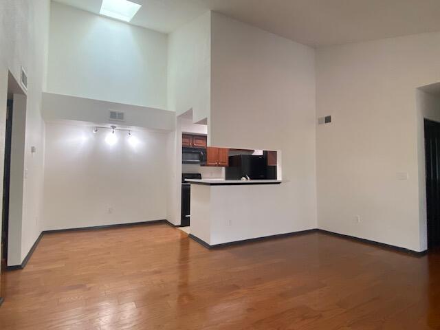 1481 Center Street, Unit 1803 Mount Pleasant, SC 29464 - Photo 6 of 13 370798F7-71D6-495D-8185-37ECFFE62591