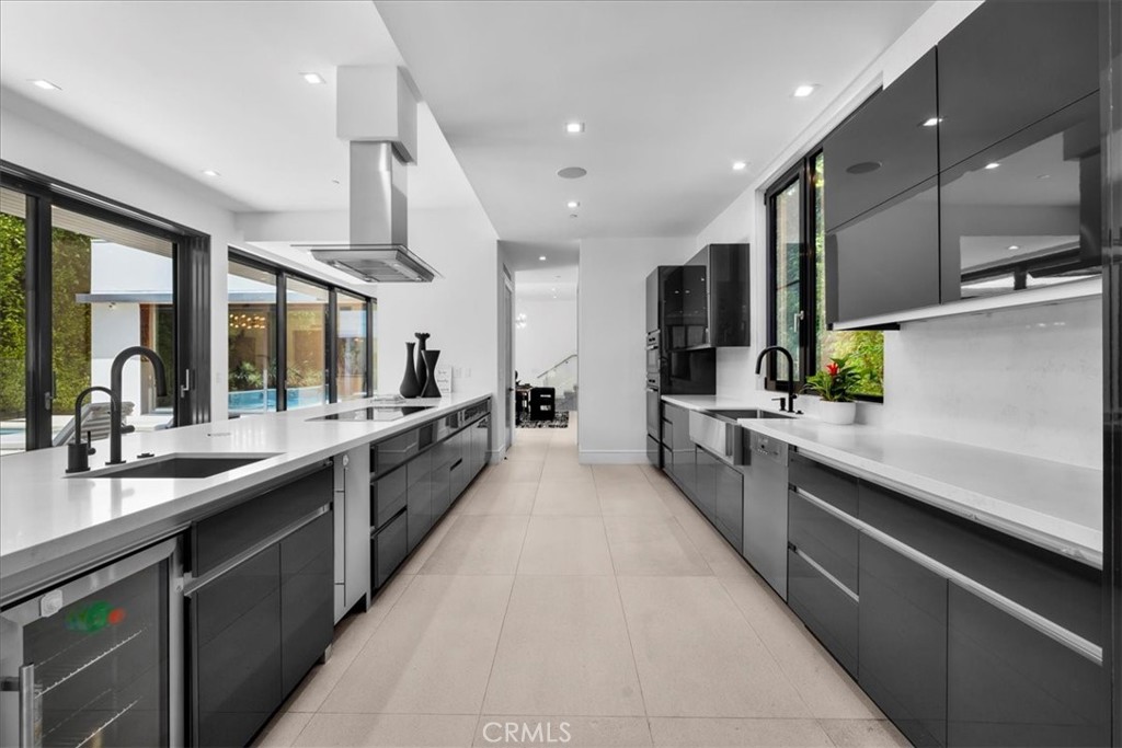 1210 Morningside Way Venice, CA 90291 - Photo 13 of 61 Custom Kitchen