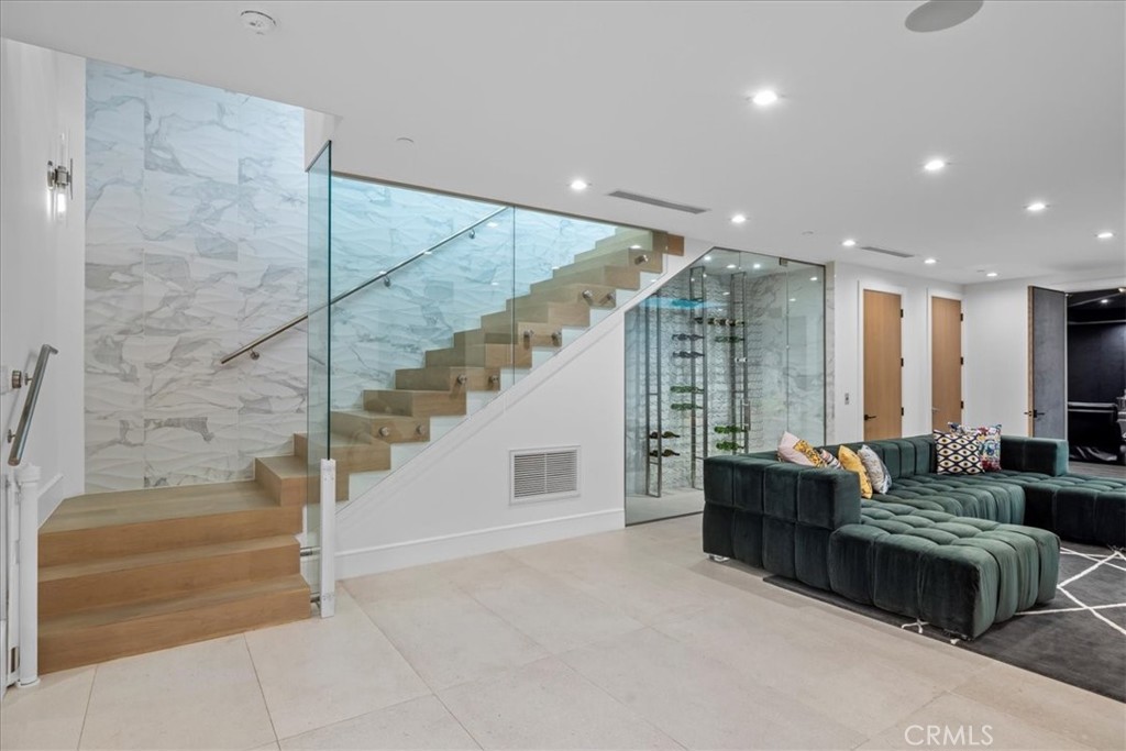 1210 Morningside Way Venice, CA 90291 - Photo 36 of 61 Staircase to downstairs