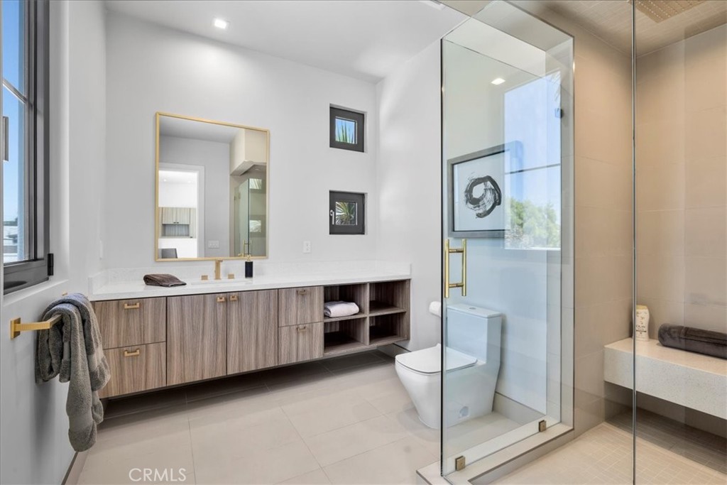 1210 Morningside Way Venice, CA 90291 - Photo 46 of 61 Bedroom 1 Bath