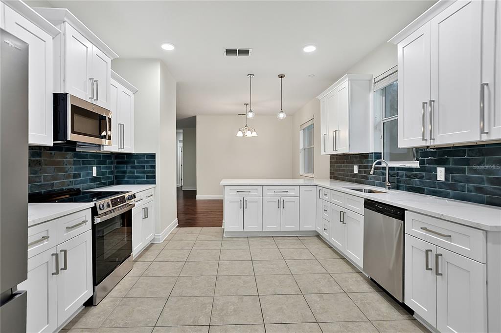 5708 Rutherford Road Mount Dora, FL 32757 - Photo 6 of 32