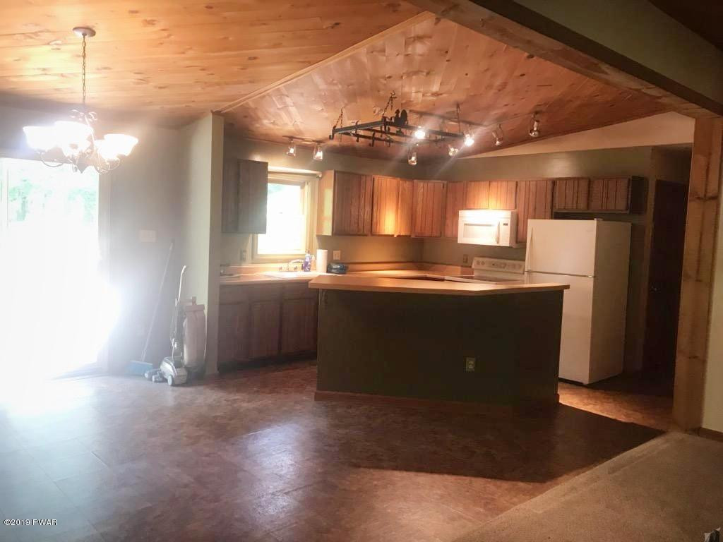 142 Pedersen Ridge Road Milford, PA 18337 - Photo 2 of 4 Kitchen