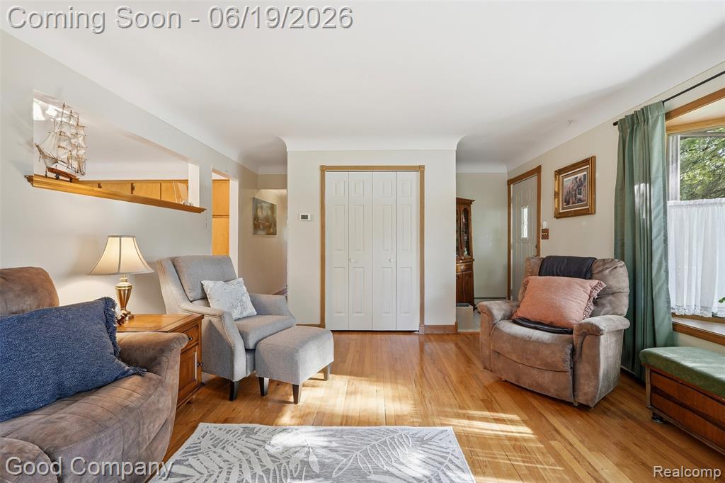 3615 Hazelton Avenue Rochester Hills, MI 48307 - Photo 9 of 56