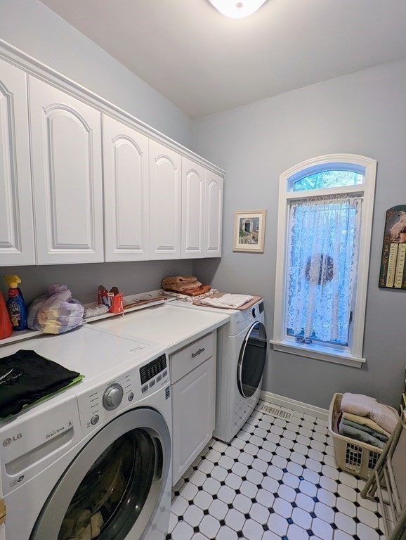 2 Freeman Road Charlton, MA 01507 - Photo 31 of 42