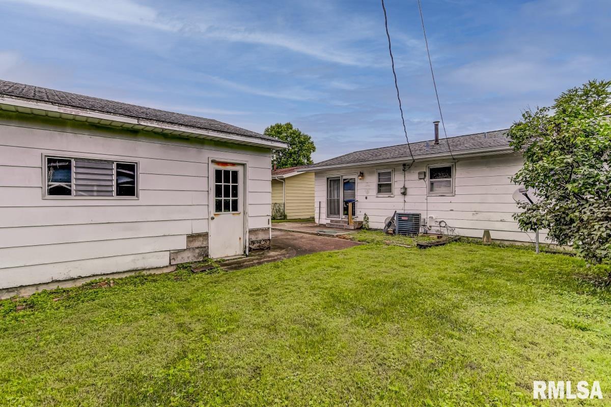 2272 Ramsey Road Springfield, IL 62702 - Photo 32 of 34