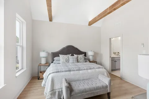 $479,900 | 251 Arrowhead Drive, Nashville, TN 37216