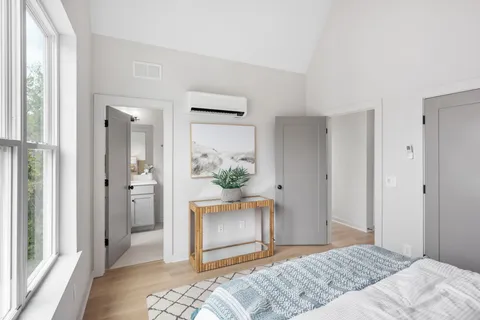 $479,900 | 251 Arrowhead Drive, Nashville, TN 37216