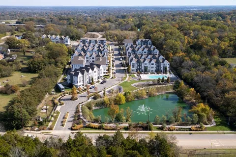 $499,900 | 251 Arrowhead Drive, Nashville, TN 37216