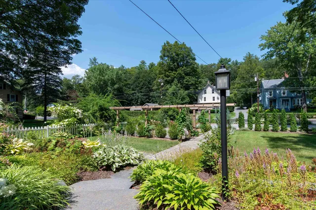 $568,000 | 192 Western Avenue, Brattleboro, VT 05301