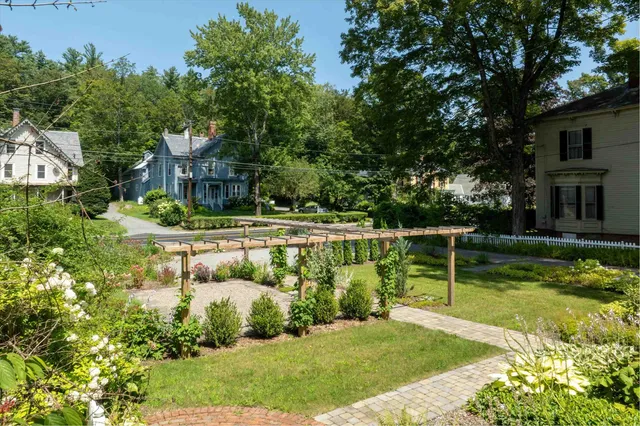 $568,000 | 192 Western Avenue, Brattleboro, VT 05301