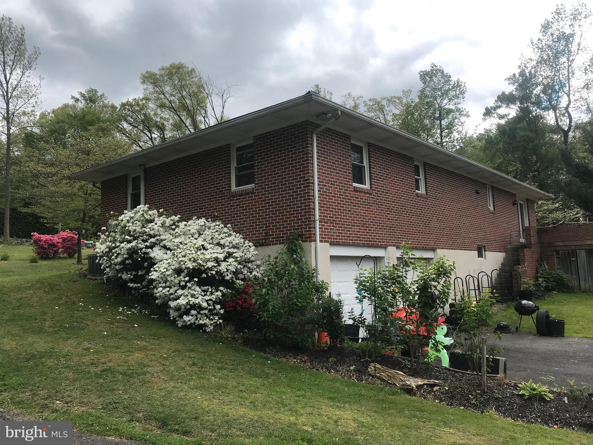 1950 Castleton Road Darlington, MD 21034 - Photo 4 of 53 Rear Right Corner