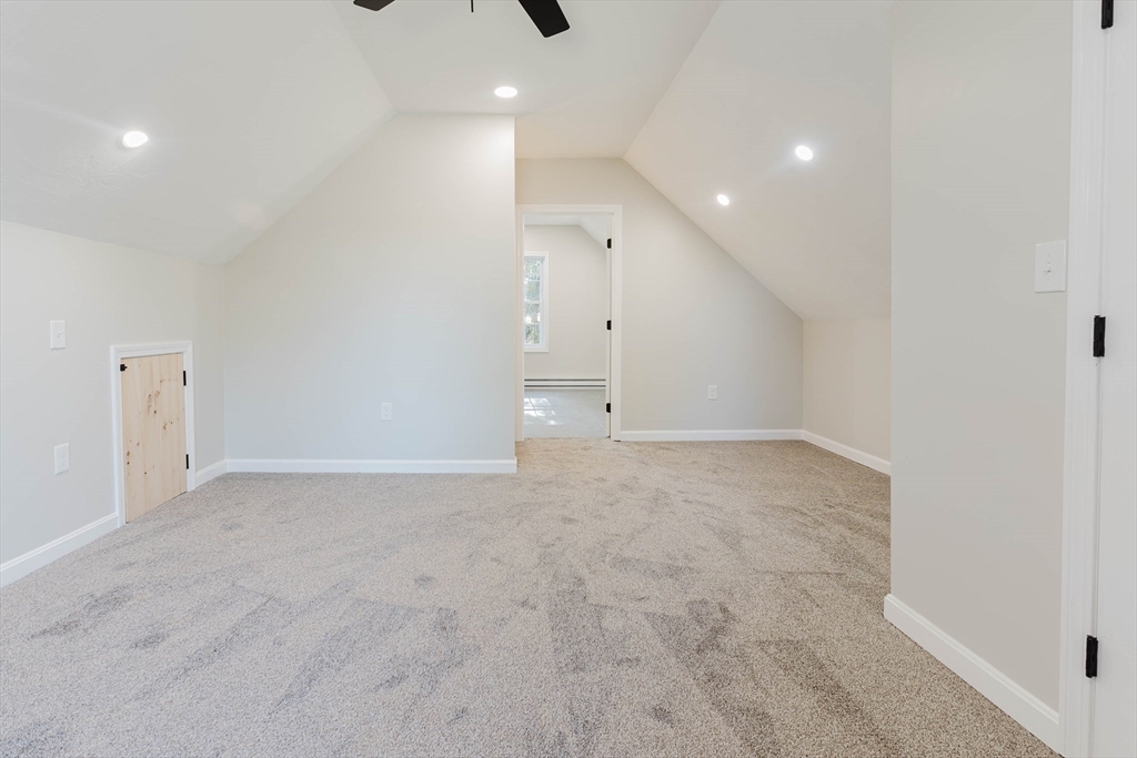 28 Thompson Road Webster, MA 01570 - Photo 17 of 30