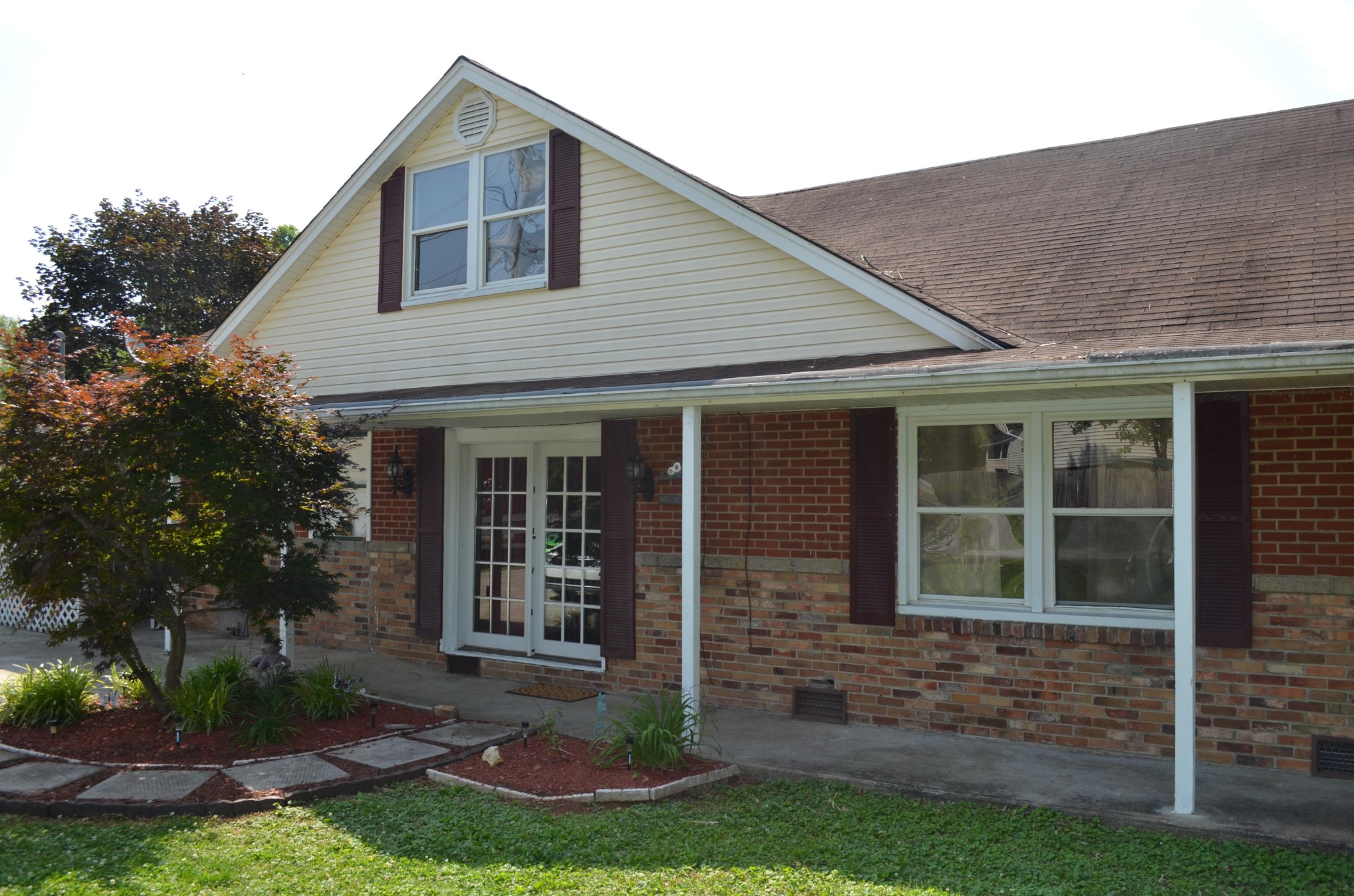 331 South Fowler Street Clinton, TN 37716 - Photo 5 of 25 Gallery Image 5