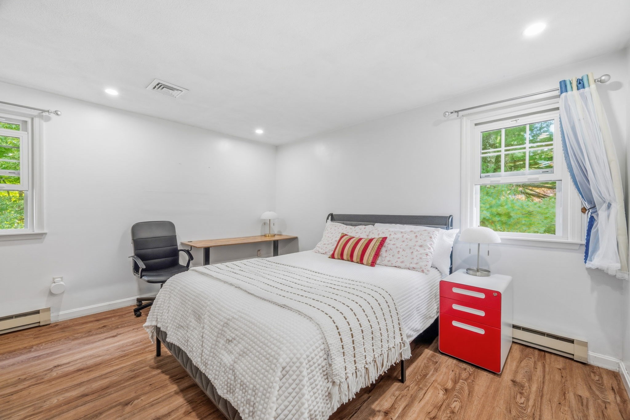 25 Oak Ridge Way Shrewsbury, MA 01545 - Photo 12 of 35 Gallery Image 12