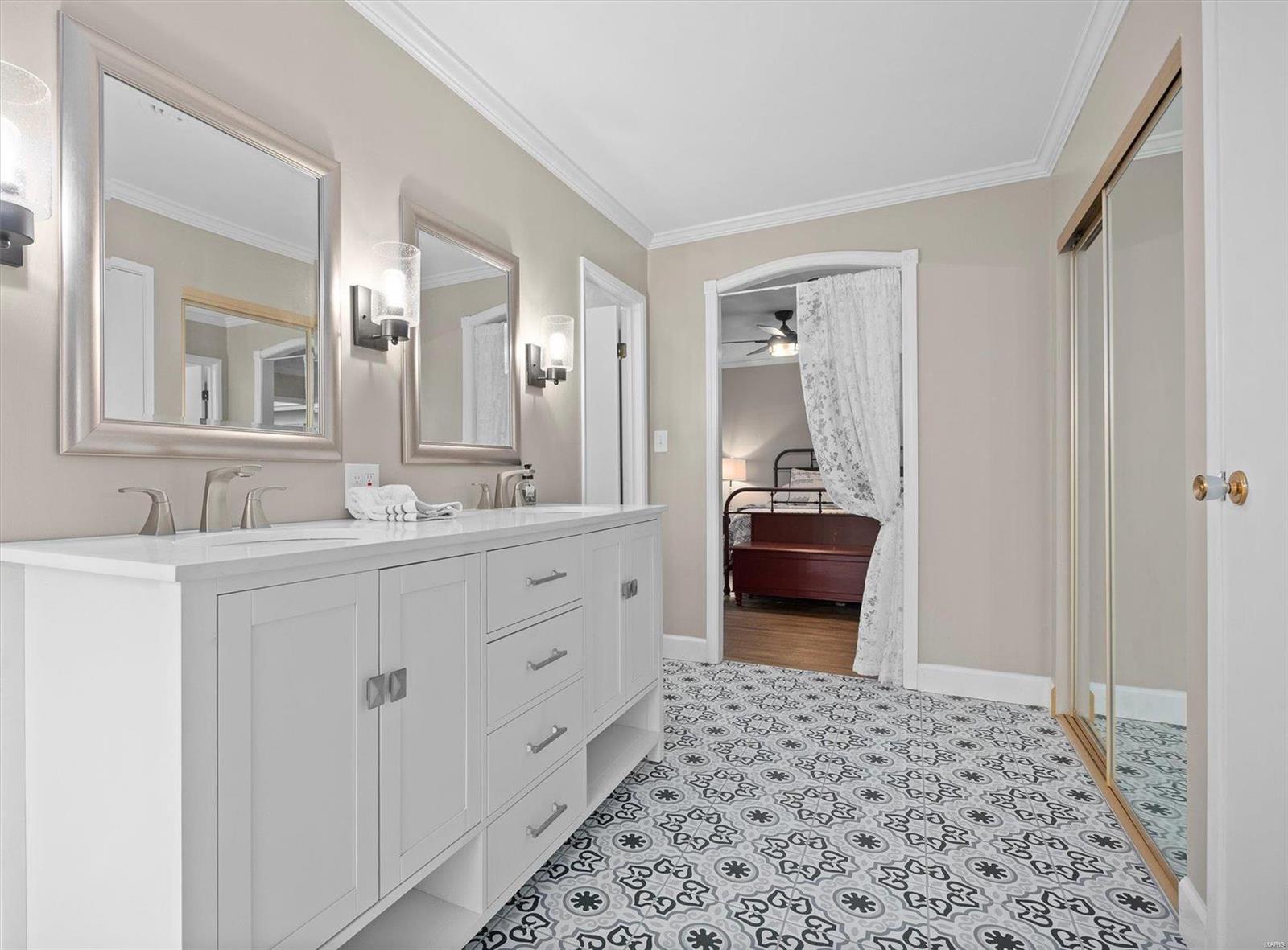 1402 Potomac Drive Belleville, IL 62221 - Photo 28 of 43