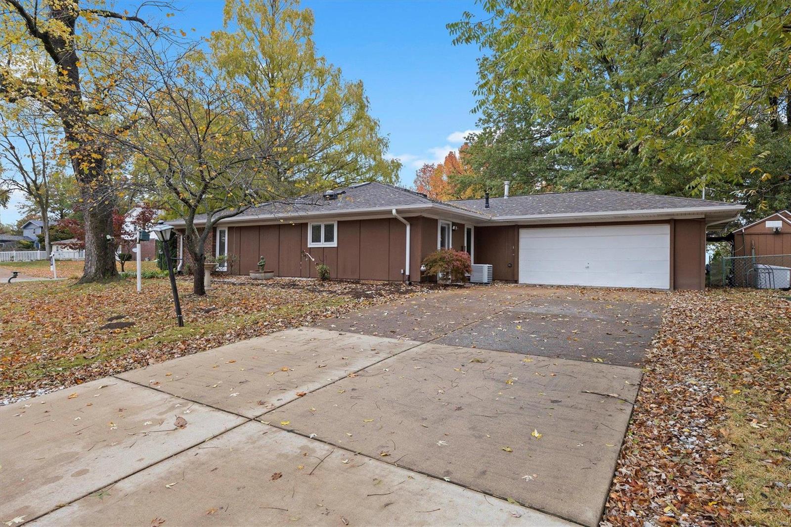 1402 Potomac Drive Belleville, IL 62221 - Photo 36 of 43