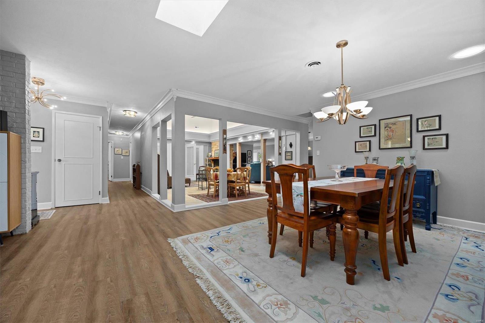 1402 Potomac Drive Belleville, IL 62221 - Photo 4 of 43