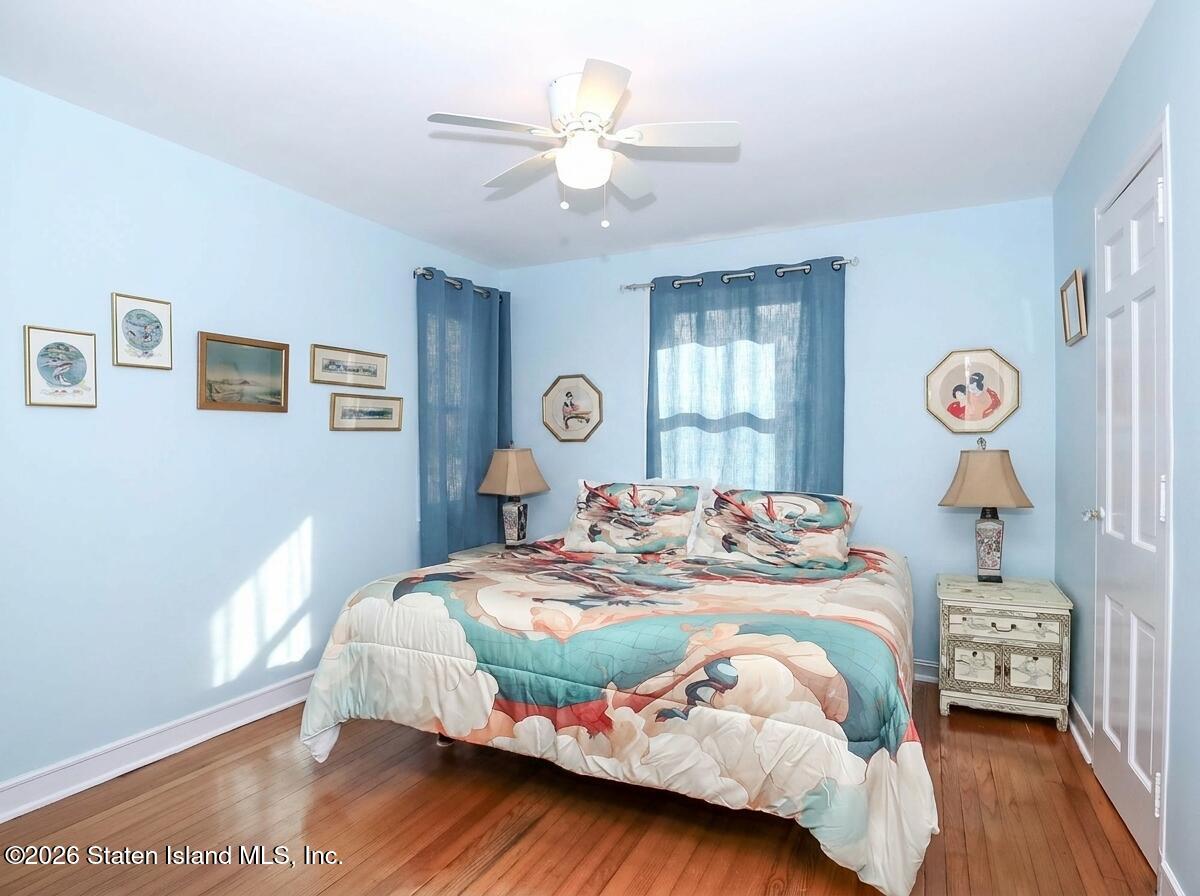 125 Sea Gate Road Staten Island, NY 10305 - Photo 11 of 27 IMG_1544