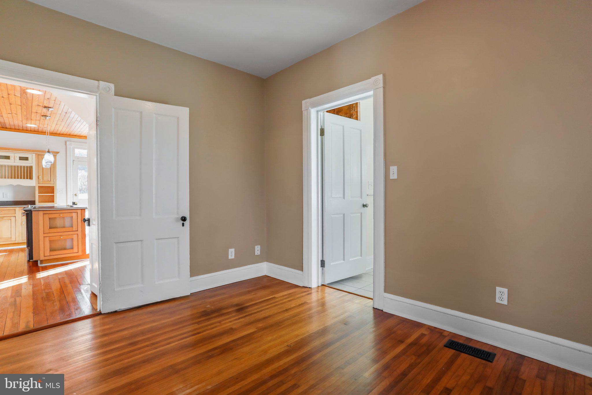 20529 Gapland Road Rohrersville, MD 21779 - Photo 16 of 90 Gallery Image 16